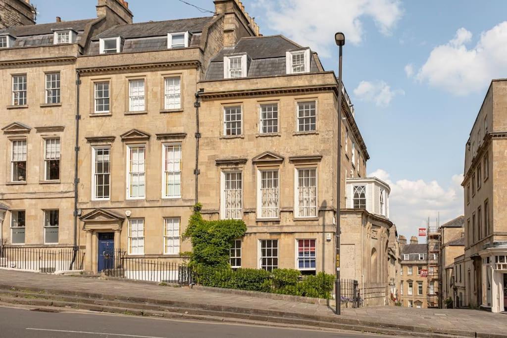Spacious Apartment - 5 Minutes Walk To Bath Abbey Kültér fotó