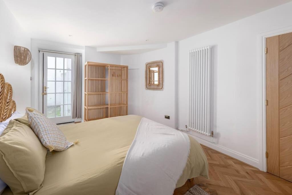 Spacious Apartment - 5 Minutes Walk To Bath Abbey Kültér fotó